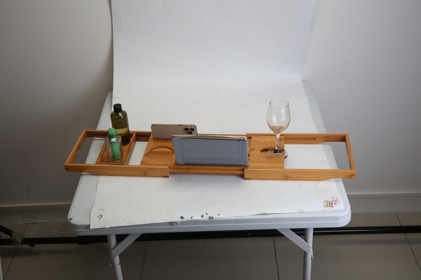 1Pc Bathtub Caddy Tray Crafted Bamboo Bath Tray Table Extendable Reading Rack Tablet Phone Holder Wine Glass Holder Shelf Desk Bathroom Spa