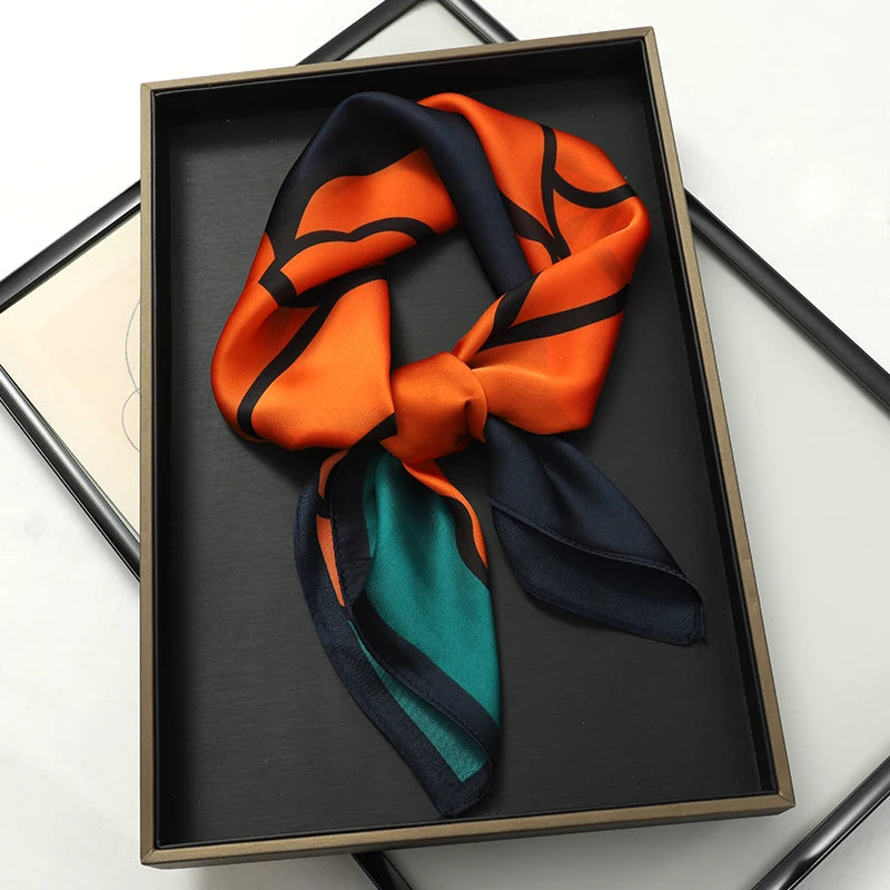 New Fashion 70X70cmPrinted Women's Scarf Pashmina Silk Scarf Square Shawl Decorative Headband Neck Luxury Design Bandana