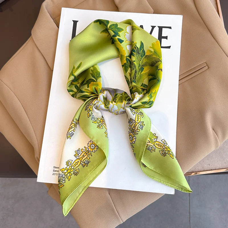 New Fashion 70X70cmPrinted Women's Scarf Pashmina Silk Scarf Square Shawl Decorative Headband Neck Luxury Design Bandana
