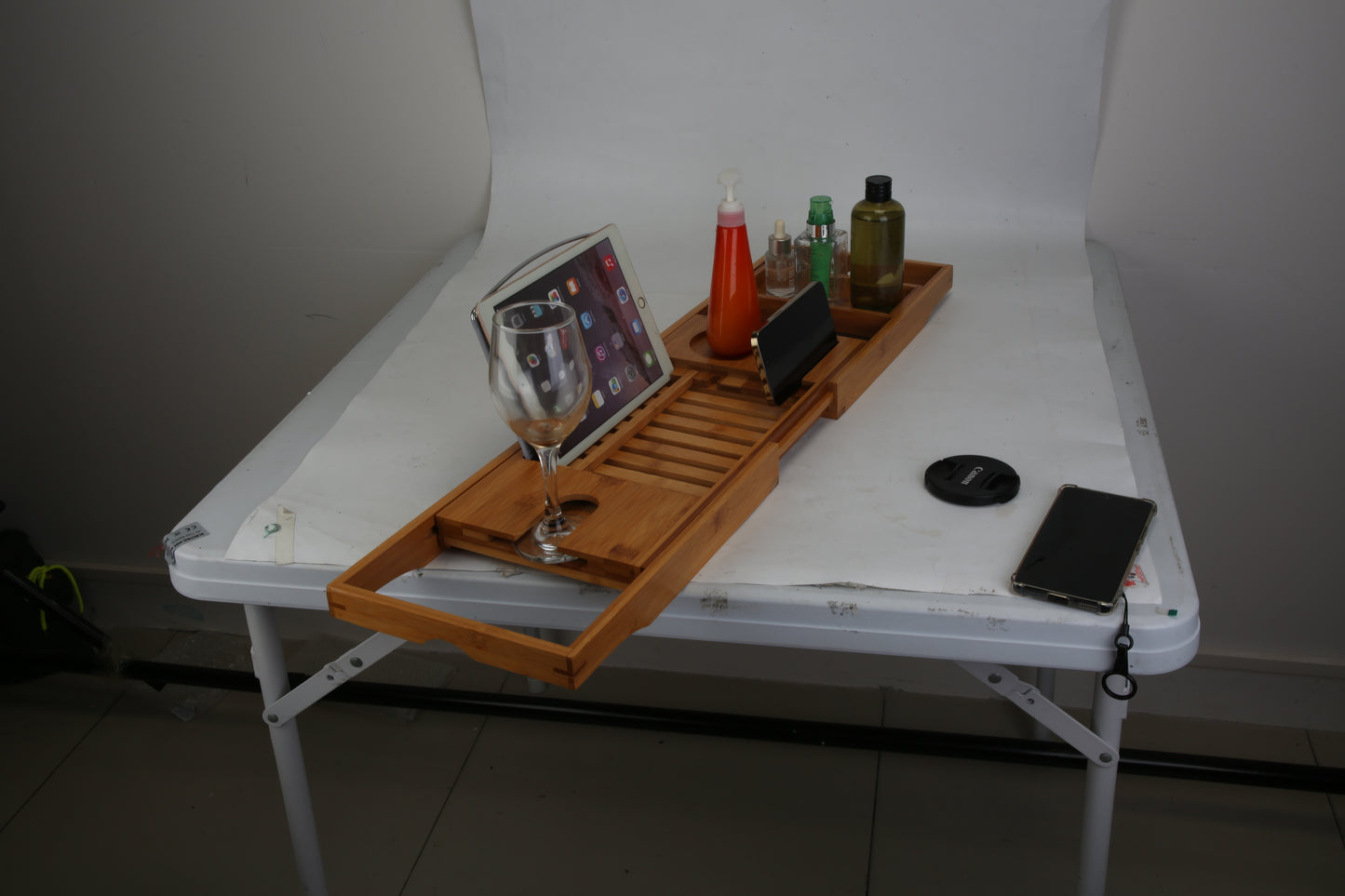 1Pc Bathtub Caddy Tray Crafted Bamboo Bath Tray Table Extendable Reading Rack Tablet Phone Holder Wine Glass Holder Shelf Desk Bathroom Spa