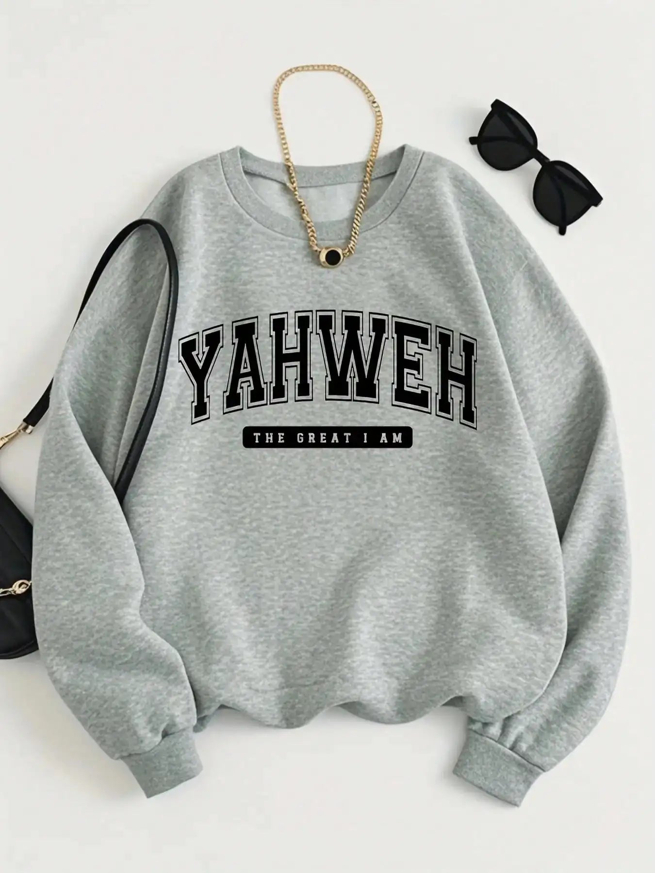 Women's Oversized Crewneck Sweatshirt with Bold Arch Lettering Print