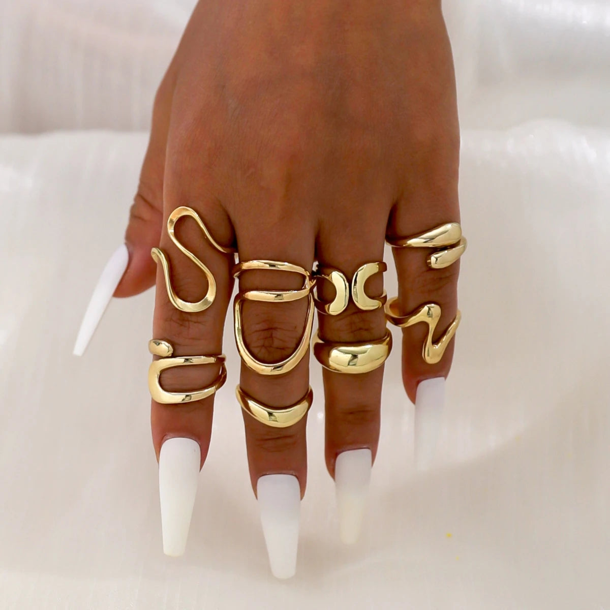 8Pcs/Set Fashion Irregular Lines Water Drop Rings for Women Men Exaggerated Punk Retro Boho Fashion Jewelry Gifts